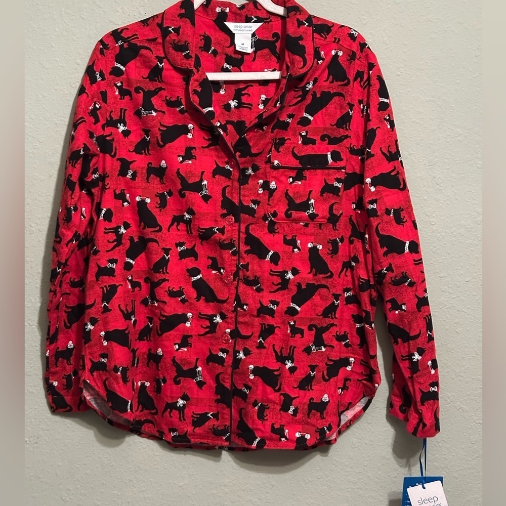 NWT Sleep Sense women's red flannel pajama top with a dog print